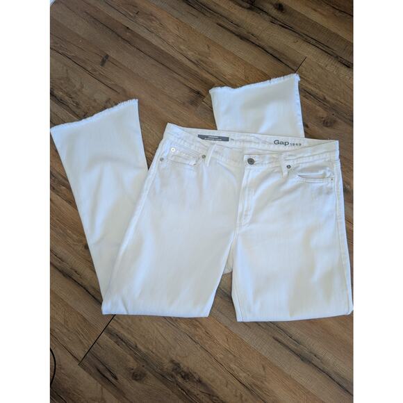 Gap Women Jeans, GAP 1969 White Original Summer Flare Jeans, Sz 10/34R - Picture 1 of 9
